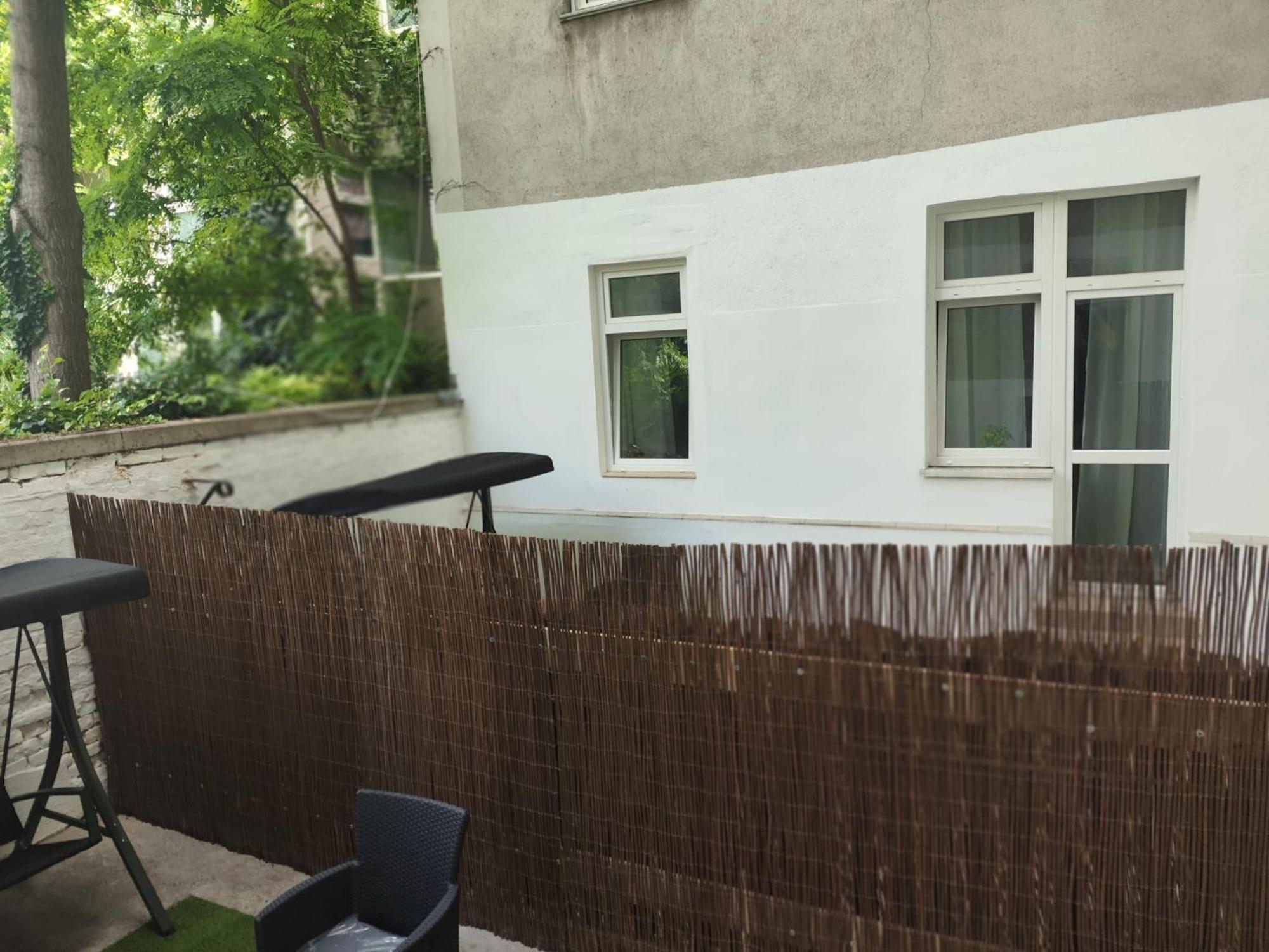 Ruby Holiday Home With Patio 维也纳 外观 照片